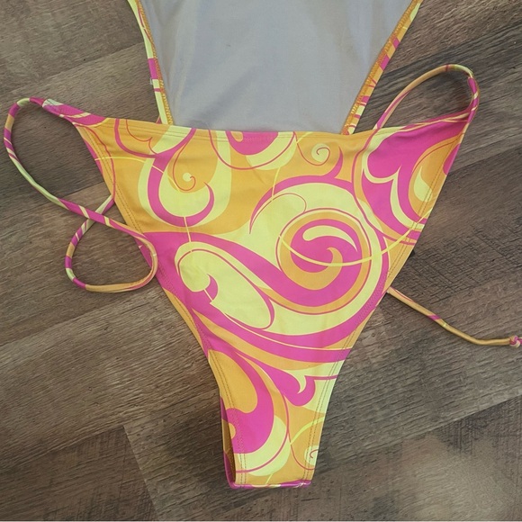 Sexy Forplay Swimsuit Abstract 60’s 70’s Pop Psychedelic Bright Print - Picture 4 of 11